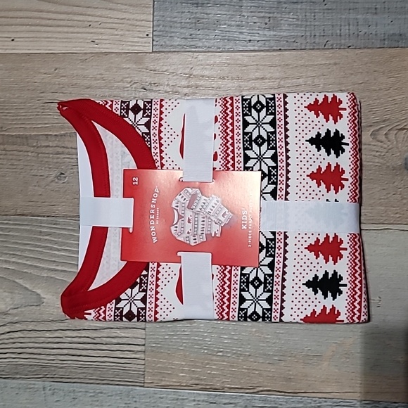 Wondershop Other - Kids 2 piece Christmas PJs